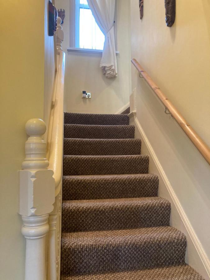 Mountroyal Victorian Self Catering Apartment 2 Belfast Extérieur photo