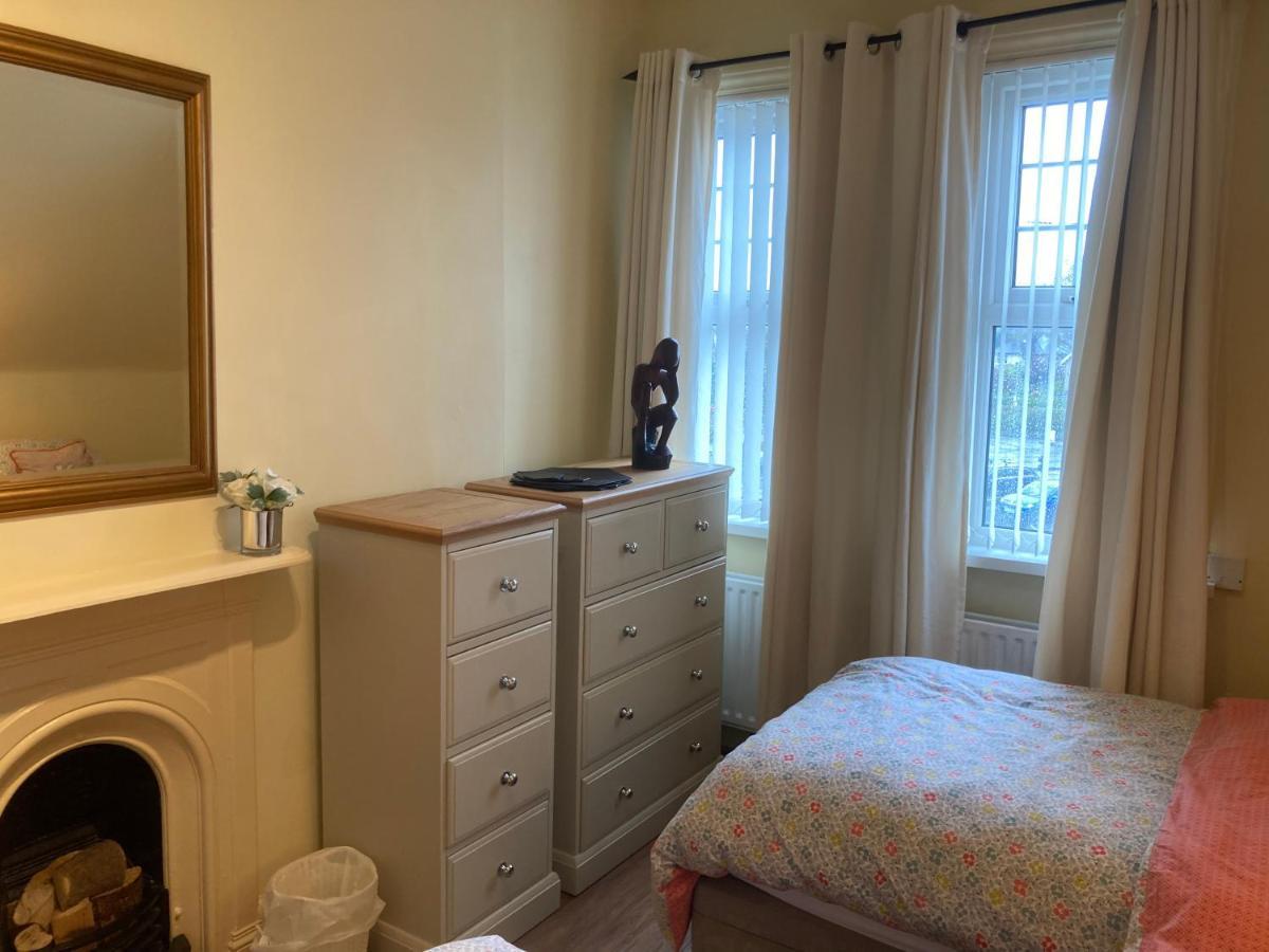 Mountroyal Victorian Self Catering Apartment 2 Belfast Extérieur photo