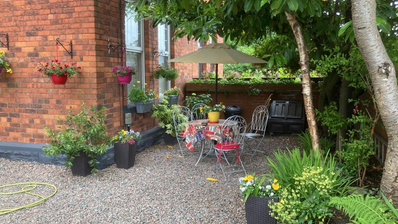 Mountroyal Victorian Self Catering Apartment 2 Belfast Extérieur photo