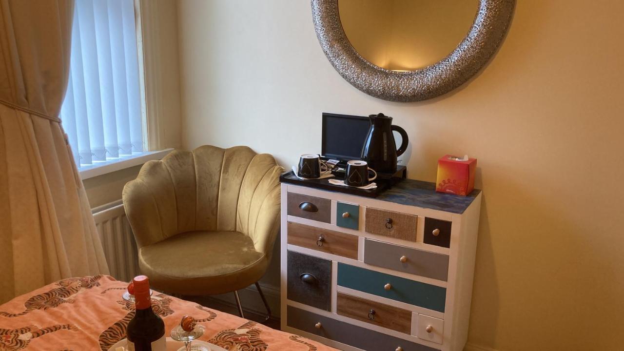 Mountroyal Victorian Self Catering Apartment 2 Belfast Extérieur photo